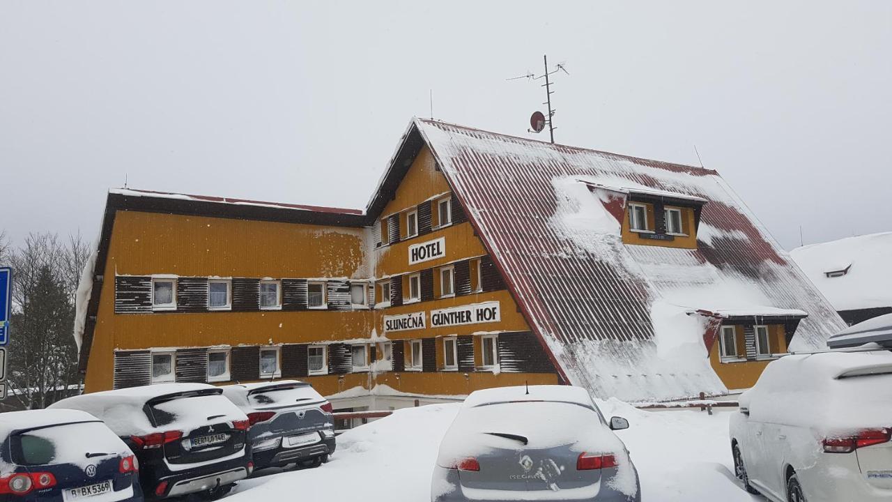 Hotel Slunecna Божий Дар Экстерьер фото