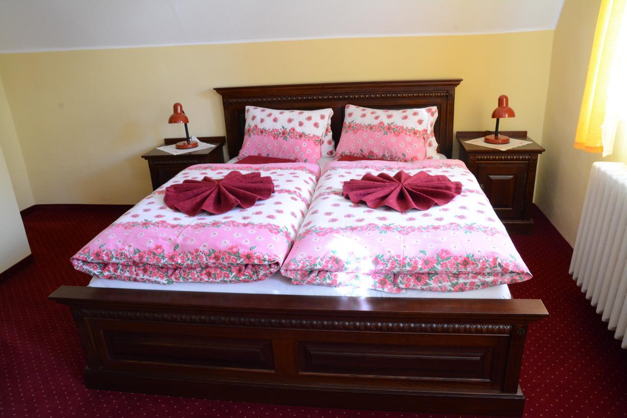 Hotel Slunecna Божий Дар Экстерьер фото