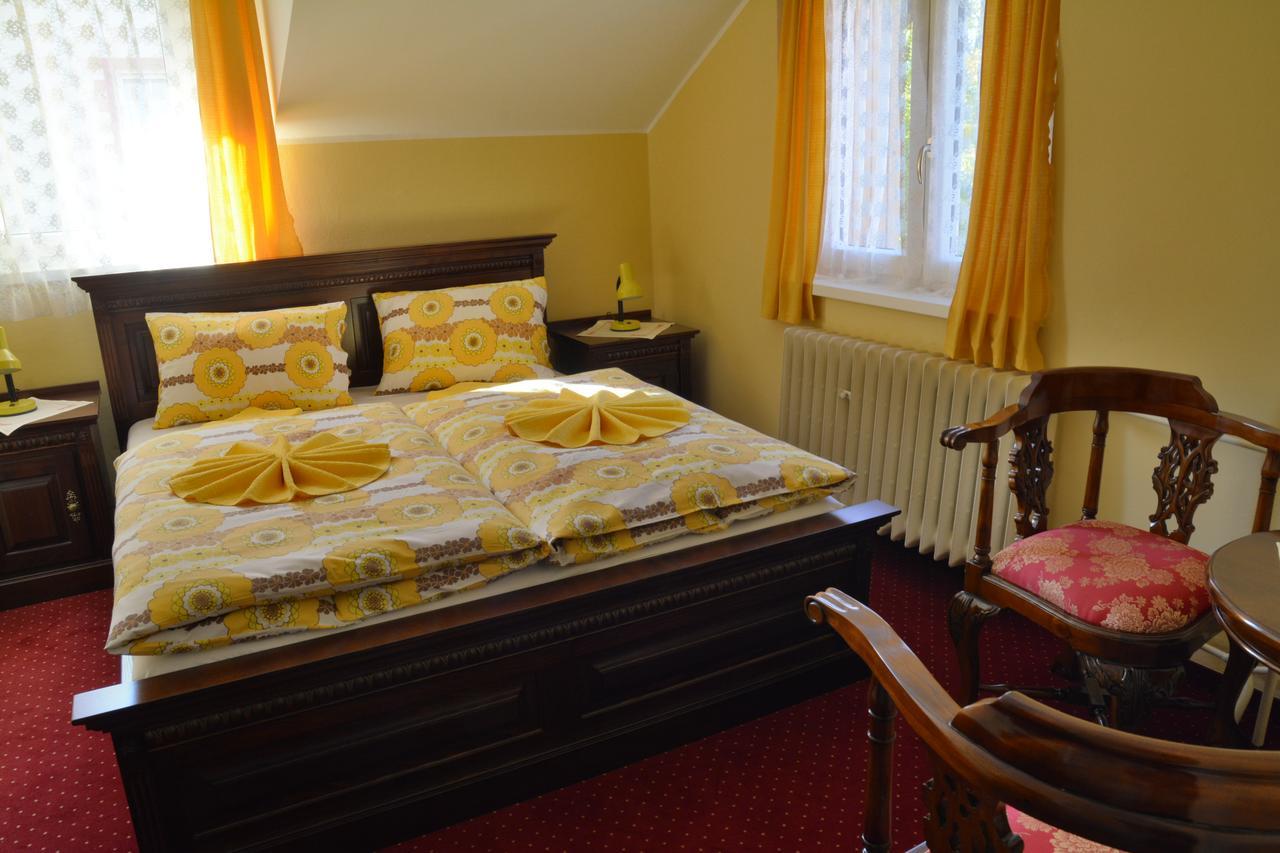 Hotel Slunecna Божий Дар Экстерьер фото